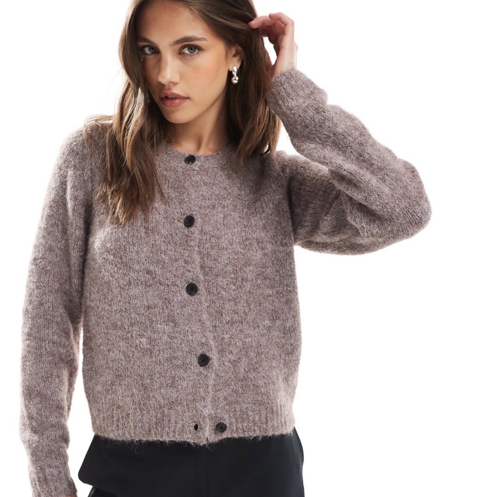 🆕 Vero Moda soft fluffy knit cardigan L